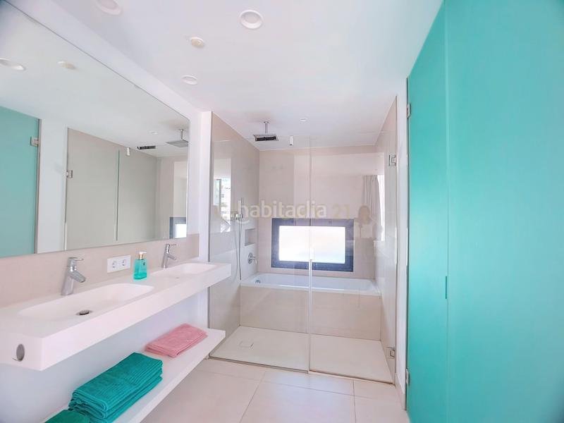 Foto 4a5fc81f-97ee-44bd-950b-8cede16e68c4. Piccolo appartamento in avenida 8 de marzo 8 in El Higuerón Fuengirola