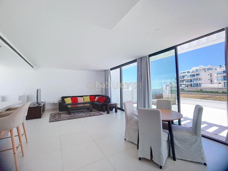 Foto 6aee79fe-3996-4e5b-bc8c-833649be71b1. Piccolo appartamento in avenida 8 de marzo 8 in El Higuerón Fuengirola