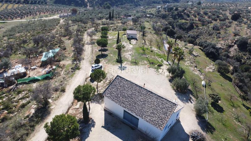 Foto 351ca3cb-bf07-42dc-a9b0-d1afb7a28345. Casa in los arenales 25 in Loja