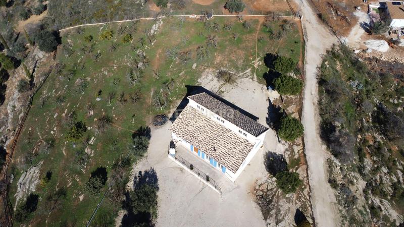 Foto 9a355fd5-96e0-427c-9848-0d5a74fc4abd. Casa in los arenales 25 in Loja