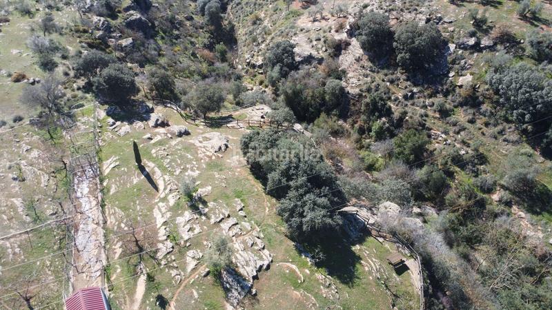 Foto 9ce46379-f2f5-4b19-a40a-104f5c10eb01. Casa in los arenales 25 in Loja