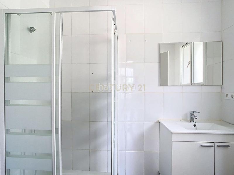 Foto fbcd984b-b836-45e2-b05c-c5256b793eb1. Piccolo appartamento in cr castell (carril) 24malaga (Málaga) in Málaga