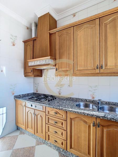 Foto e2f1dcc0-54f8-4a1e-83fb-6bf002764aac. Maison dans virgen de la candelaria 5 5 dans Colmenar