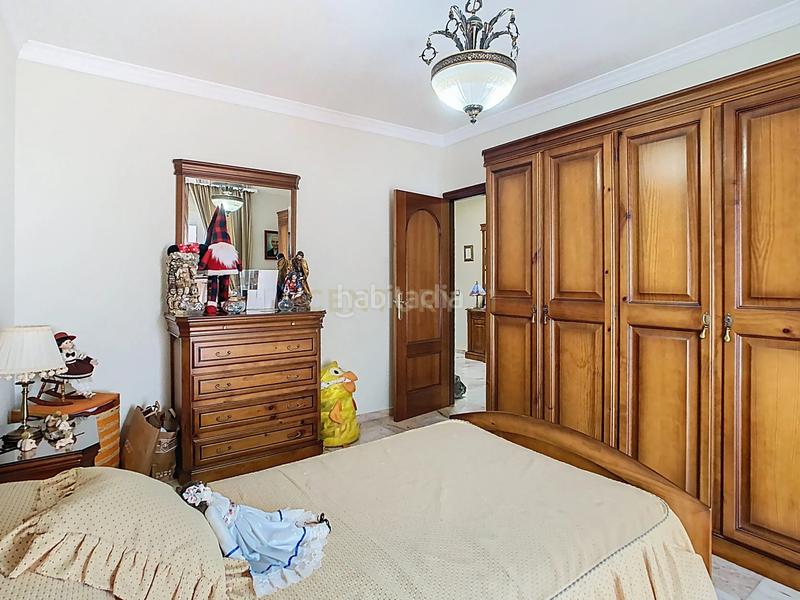 Foto 0b614521-a22f-497c-8168-6f0b6399a55f. Casa a calle limonero a Arroyo de la Miel Benalmádena