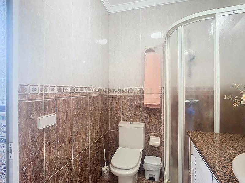 Foto 18ada0a2-f5e2-45f1-8dd8-2c16a26cb683. Casa a calle limonero a Arroyo de la Miel Benalmádena