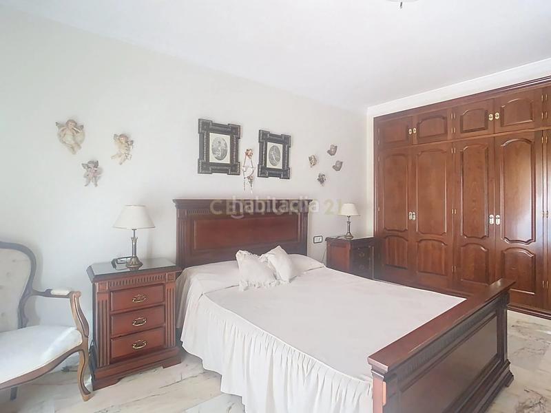 Foto 6d205761-5d9f-4918-89cd-cada339939bc. Casa a calle limonero a Arroyo de la Miel Benalmádena