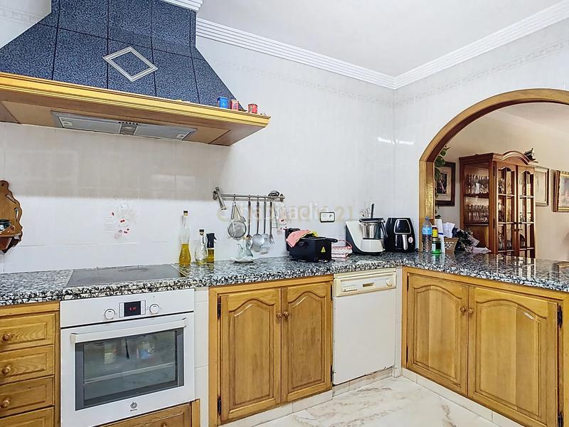 Foto 7347f4bf-340c-4e25-8b6d-3965f0552282. Casa a calle limonero a Arroyo de la Miel Benalmádena