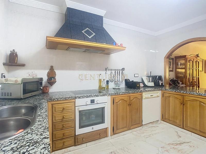 Foto 8083db82-cde5-4bfe-b0c2-1e78f47aaecf. Casa a calle limonero a Arroyo de la Miel Benalmádena