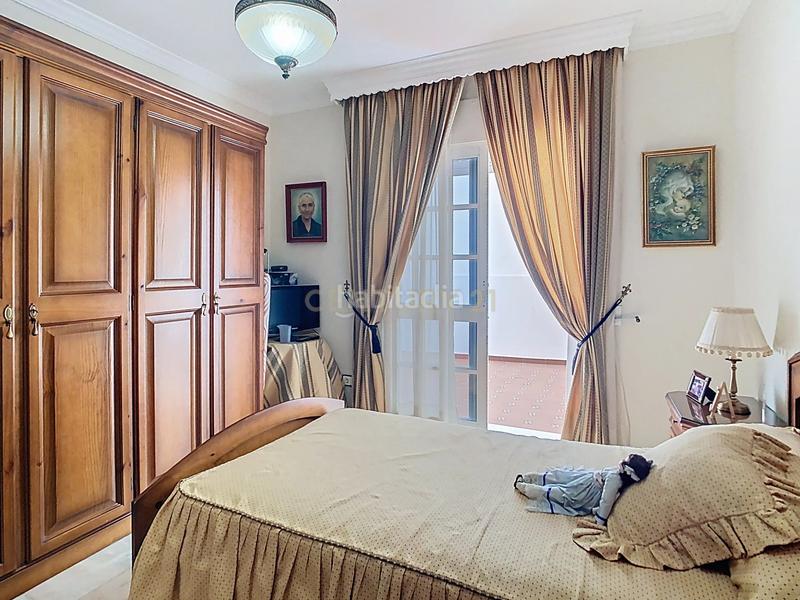 Foto c133eae5-934c-417f-b27b-16f1bffa4284. Casa a calle limonero a Arroyo de la Miel Benalmádena