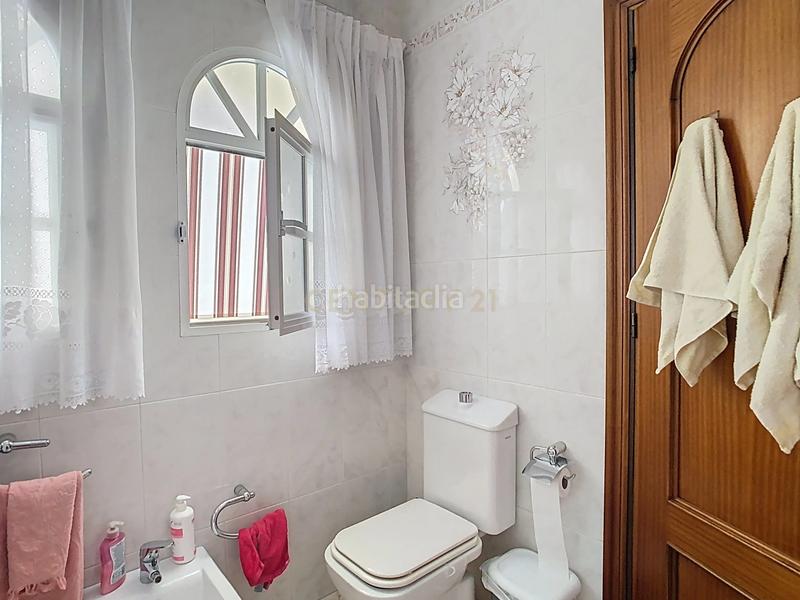 Foto fd272a50-6624-410a-a2ca-64b4085fc97a. Casa a calle limonero a Arroyo de la Miel Benalmádena