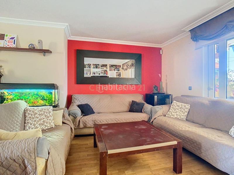 Foto a390df62-62e3-48c7-b43e-1d313c143f65. Apartamento en avenida de europa 3 piso en venta en Benalmádena