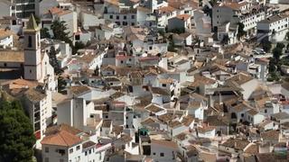 Maison à Bajada del muro 6. Casa de pueblo en venta en casarabonela, málaga.