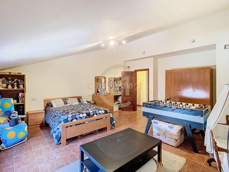 Foto 5bfb4b4a-71fe-4b7d-980e-defbf9530e30. Maison dans fuente nueva 28 dans Burgo (El)