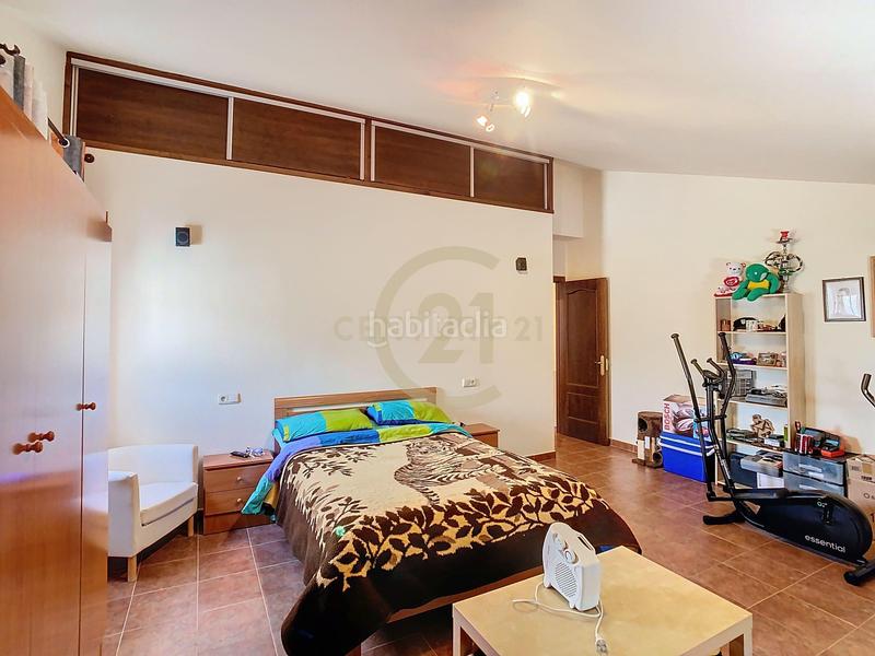 Foto 88579345-7d38-4f23-88ee-fd39654e4170. Maison dans fuente nueva 28 dans Burgo (El)