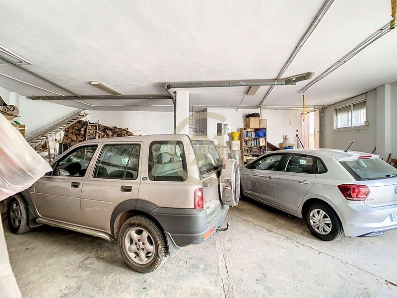 Foto c1697bd9-1038-4b55-957d-8e0c48f9974c. Maison dans fuente nueva 28 dans Burgo (El)