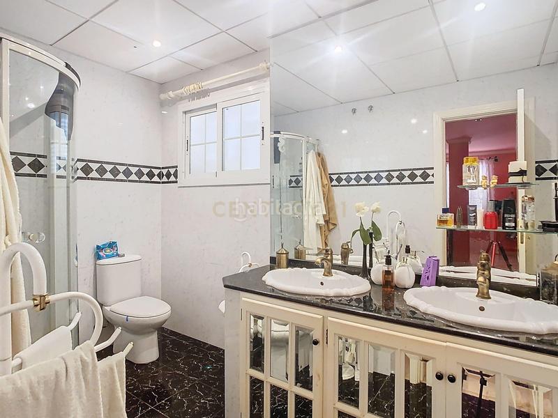 Foto 165122eb-c76a-4c53-b516-d9b0144e2802. Chalet dans avenida del cantábrico 9 dans Arroyo de la Miel Benalmádena