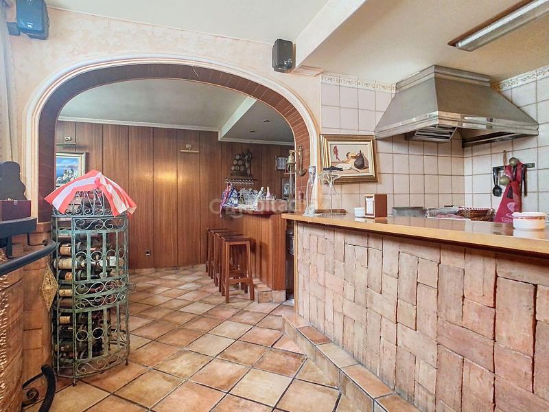 Foto 57398b4b-3d9d-4ff7-b98f-535d84141c4e. Chalet dans avenida del cantábrico 9 dans Arroyo de la Miel Benalmádena