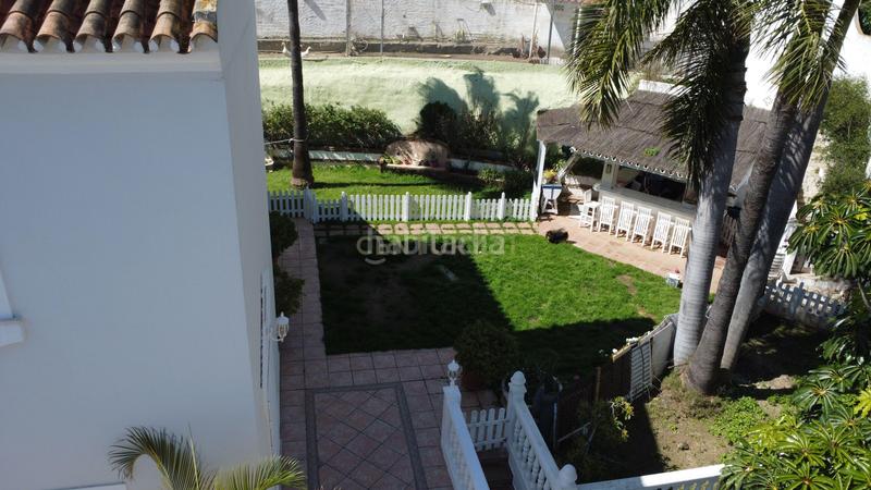 Foto 8c033226-b91d-4246-87c6-1fb526e77a4a. Chalet dans avenida del cantábrico 9 dans Arroyo de la Miel Benalmádena