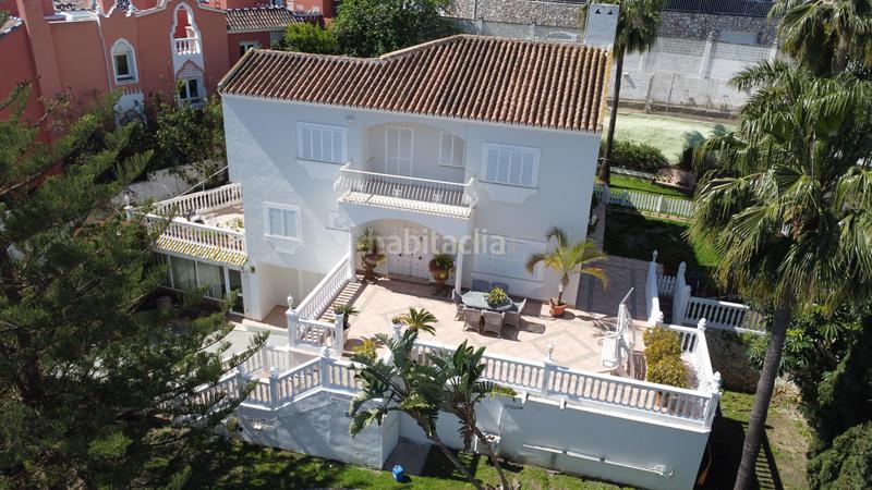 Foto b3880e1c-0665-4b14-ab9d-6c61a9135b05. Chalet dans avenida del cantábrico 9 dans Arroyo de la Miel Benalmádena