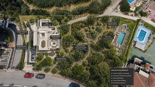 Finca rústica a Torreblanca del sol, fuengirola, spain. Amplio espacio en fuengirola, málaga  oportunidad de recuperació