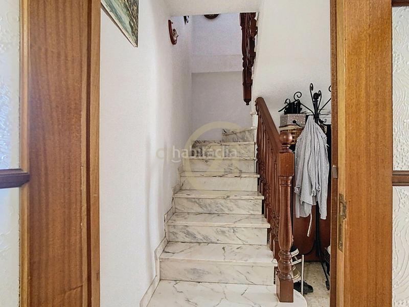 Foto ff8a8ce5-e80b-48fd-8a13-6f500c67d39f. Semi detached house in av. carlota alessandri in Montemar Torremolinos