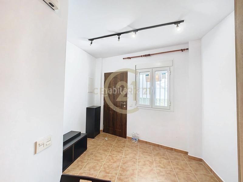 Foto 2e51e514-173b-4621-92ef-3a431ec34bce. Maison dans callejón de la fabrica 8 dans Burgo (El)