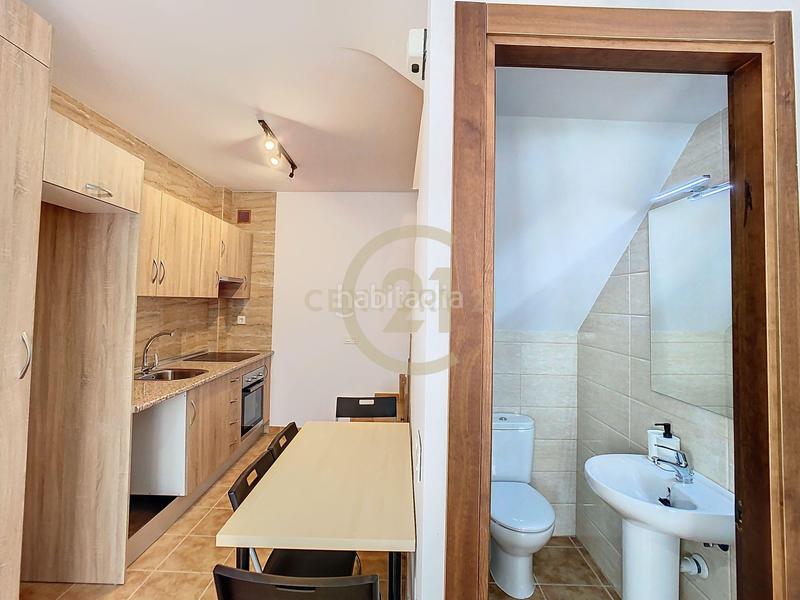 Foto c6781cec-2496-473c-ba37-ae97db5074a7. Maison dans callejón de la fabrica 8 dans Burgo (El)