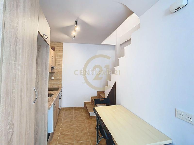 Foto d416e61e-2f74-4d0f-aadf-228be22dd367. Maison dans callejón de la fabrica 8 dans Burgo (El)