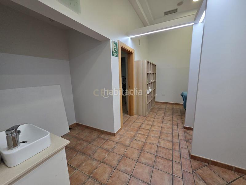 Foto 9f4ee7a3-5f7b-4cba-a969-dd3e6f1cc3db. Affitto locale commerciale in avenida inmaculada concepción in Benalmádena