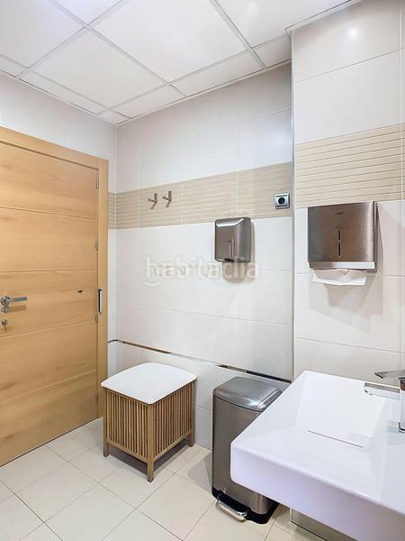 Foto 385918c4-3bcb-4672-8c5d-f6becd1d59da. Location local commercial dans avenida inmaculada concepción dans Benalmádena