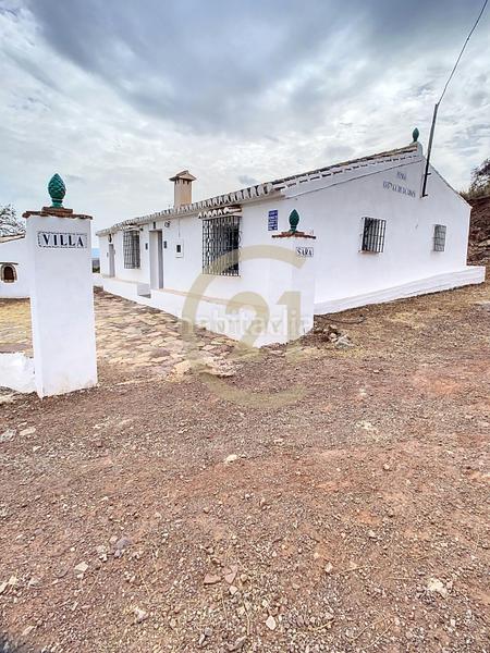 Foto 112ec3a3-a66d-49c5-aced-b2168e24e514. Casa in poligono in El Cortijuelo Málaga