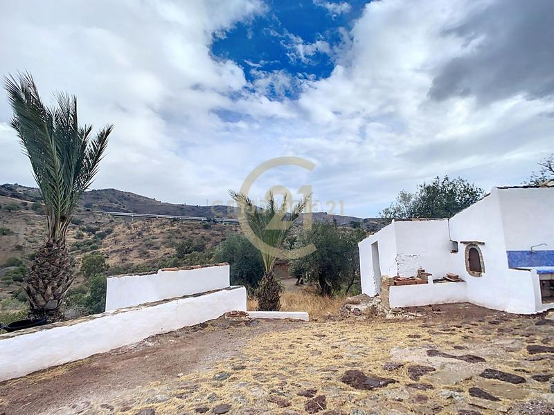 Foto 37bb195c-587f-4f9a-8806-9007ae9f1bcf. Casa in poligono in El Cortijuelo Málaga