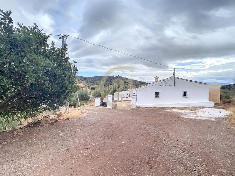 Foto a6bd86aa-0d21-44ec-b197-d1fbe6bc8aca. Casa in poligono in El Cortijuelo Málaga