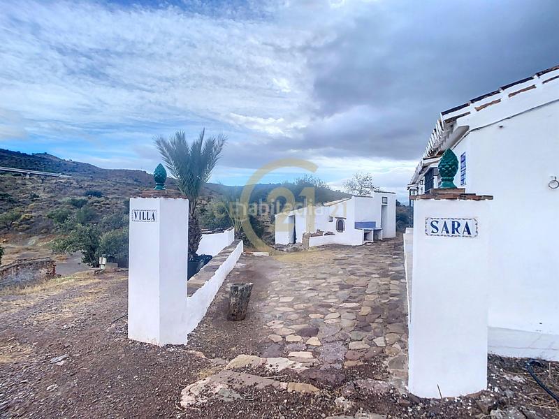 Foto b60093a9-2095-4645-98af-17db7366cca2. Casa in poligono in El Cortijuelo Málaga