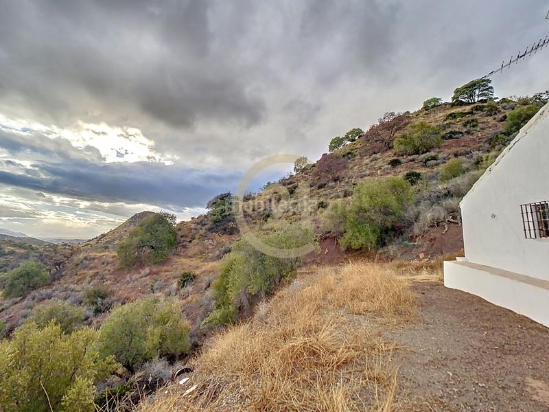 Foto bdb06df2-5c59-47dc-b9e9-163cfe40d3e3. Casa in poligono in El Cortijuelo Málaga