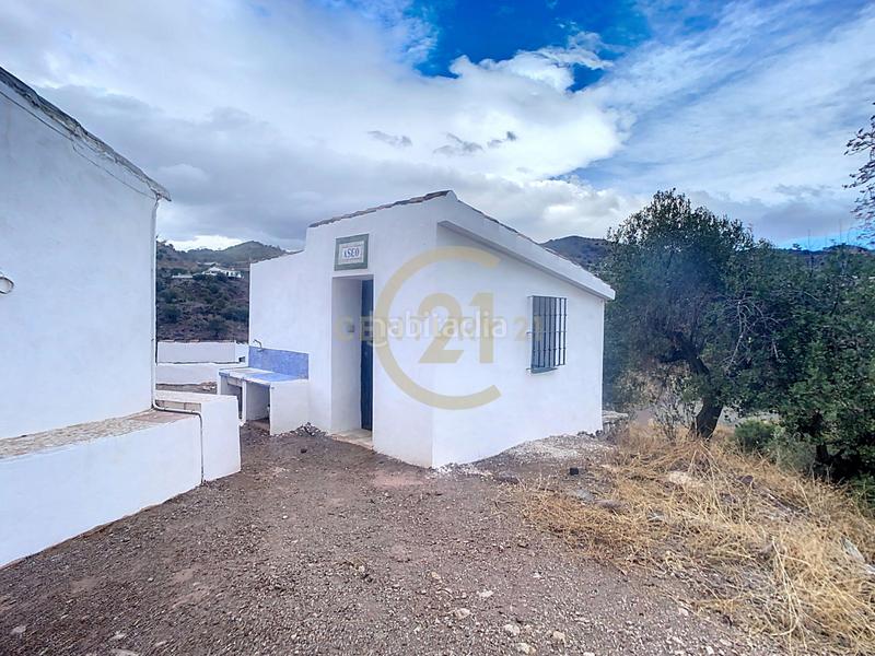 Foto d7b05c2e-4f30-4644-89e8-8b976ff45a44. Casa in poligono in El Cortijuelo Málaga