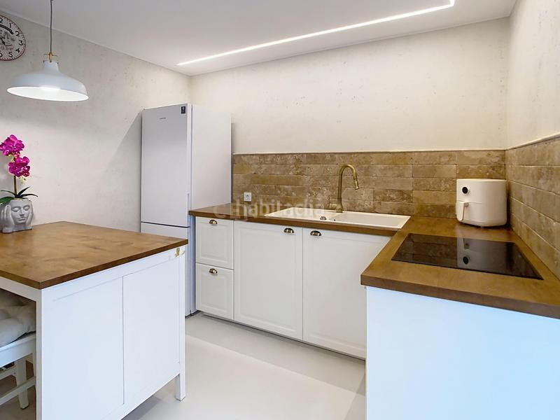 Foto 16c8cbd0-b6d4-4aa2-9d1c-c5878781aa0b. Casa adosada en cl velarde 89benalmadena (málaga) casa adosada benalmadena en Benalmádena