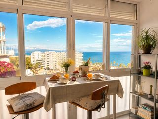 Appartement à Calle san miguel, torremolinos, spain 69. Espectacular apartamento con vistas al mar en torremolinos, mála