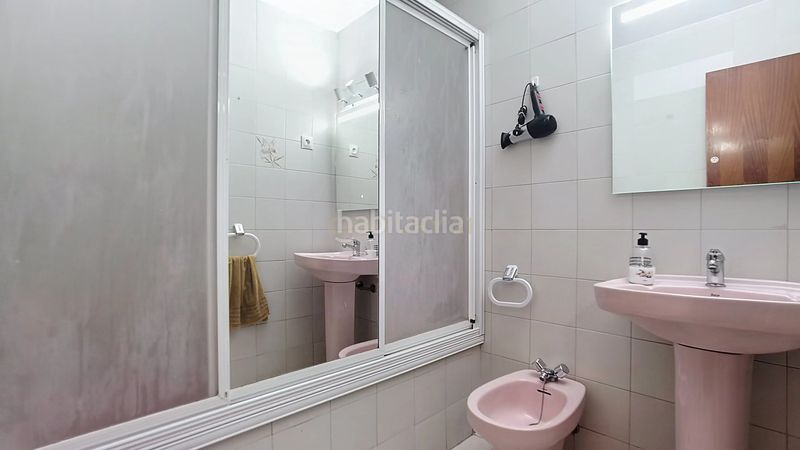 Foto 99ab8170-7add-4afd-8787-591a6ebdf4fb. Casa adosada en av. las palmeras casa adosada en Parque de la Paloma Benalmádena