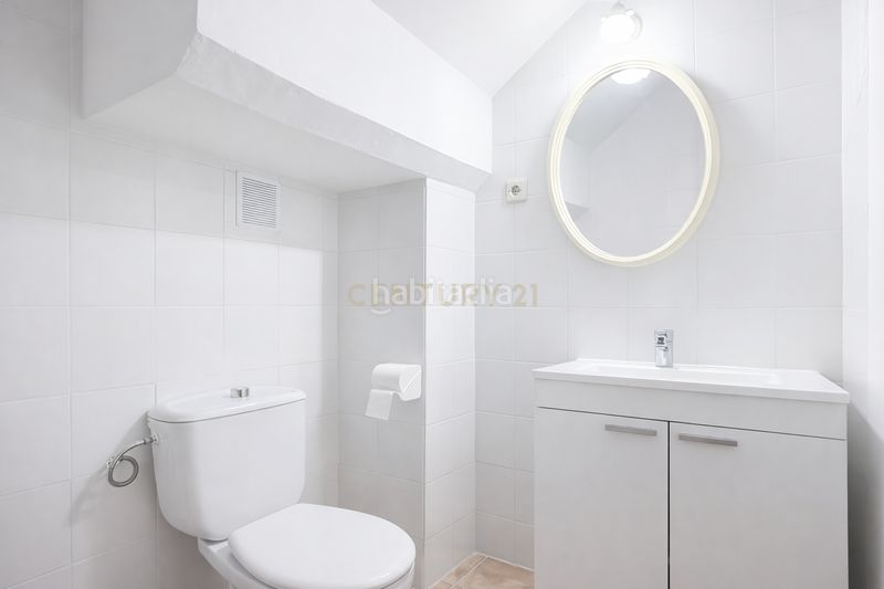 Foto f5833242-5b22-48a4-b83c-f8995c99a2aa. Casa adosada en av. las palmeras casa adosada en Parque de la Paloma Benalmádena