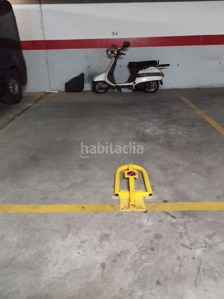 Foto fad62eaa-f7f8-432a-9e0c-40651c74fe66. Autoparkplatz in calle timon 24 in Zona Centro Comercial Torrequebrada Benalmádena