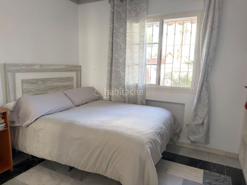 Foto 0ba87b86-a556-4845-901c-19ddb2aee231. Casa adossada amb piscina a Las Lomas de Río Verde Marbella