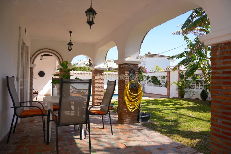 Foto 1d5fa3f7-fb10-4790-b6f8-1fc1161b525c. Casa adossada amb piscina a Las Lomas de Río Verde Marbella