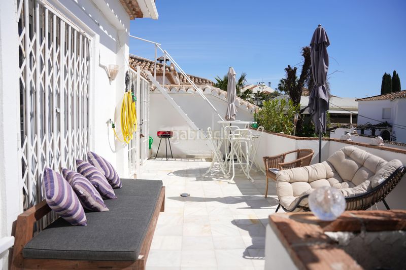Foto bdf2c1be-76dc-4eb0-a873-a019e8e059c7. Casa adossada amb piscina a Las Lomas de Río Verde Marbella