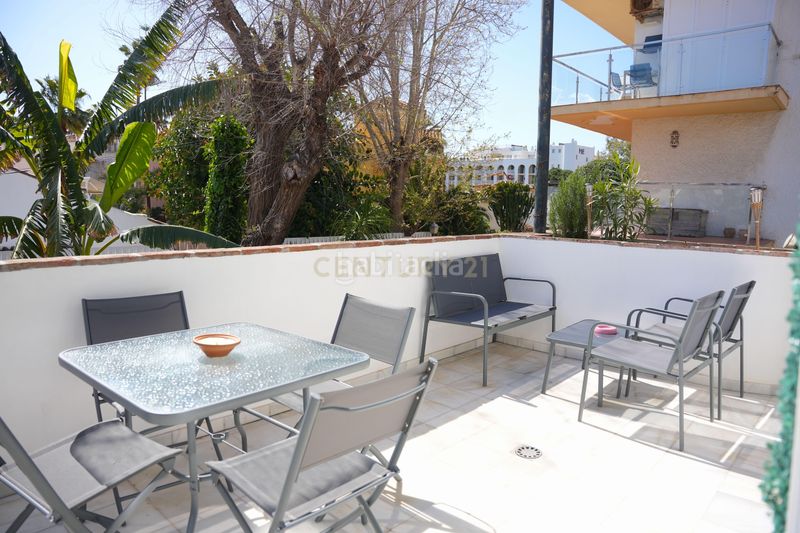 Foto f1404869-888b-4e5f-9e79-2c88c45a8535. Casa adossada amb piscina a Las Lomas de Río Verde Marbella