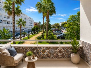 Pis a Calle santa isabel, 1, san pedro de alcántara, spain. Encantador apartamento en marbella, málaga  2 habitaciones