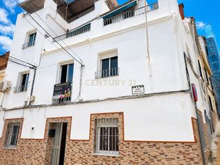 Casa adossada a Cl gallardo 2 coin (málaga) 2. Casa mata haciendo esquina, coin
