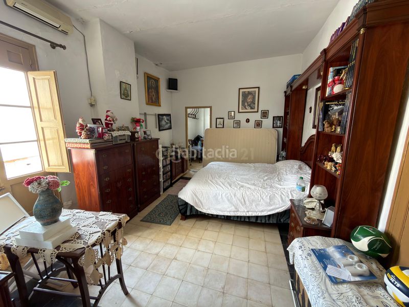 Foto aff03c39-0b3d-46c2-93b5-5c371901ddec. Edifici a calle atrás a Álora