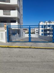 Lloguer Aparcament cotxe a Camino de doña maría, 8, benalmádena, spain. Alquiler plaza garaje muy grande cerca de la playa benalmádena