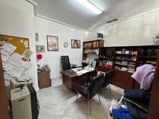 Local Comercial a Av. de los manantiales, torremolinos, spain 11. Local  en venta en  torremolinos,  avenida de los manantiales 11